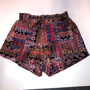 MStylelab -Teen Vogue Boho Chic shorts with pockets Size XS